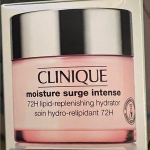 Clinique moisture surge intense 72H Lipid-Replenishing hydrator 2.5oz